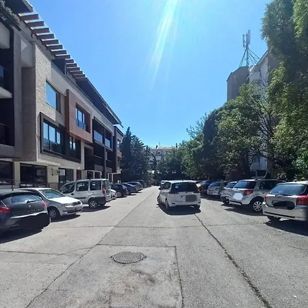 Urban Luxury - Free Parking Apartment Skopje