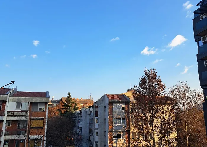 Апартаменти Urban Luxury - Free Parking *