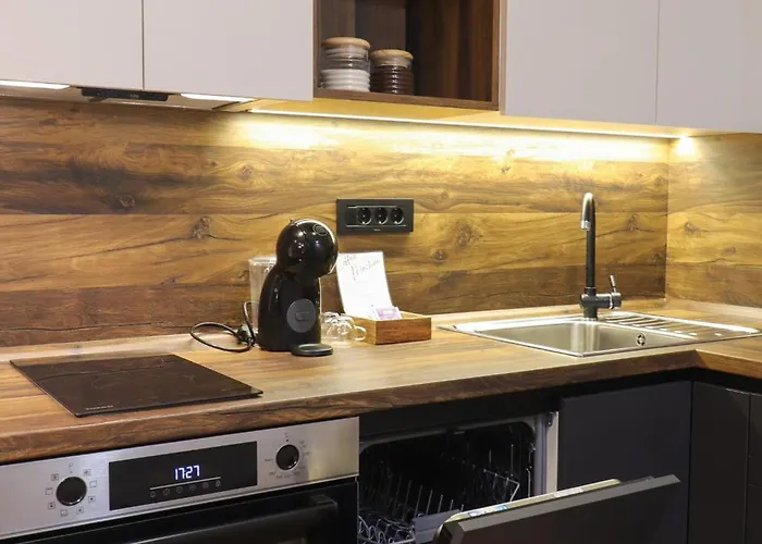 Urban Luxury - Free Parking *