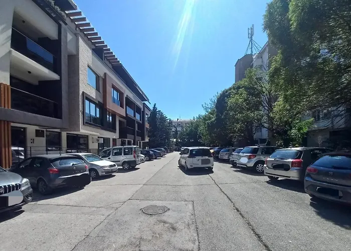 Urban Luxury - Free Parking Апартаменти Скоп'є